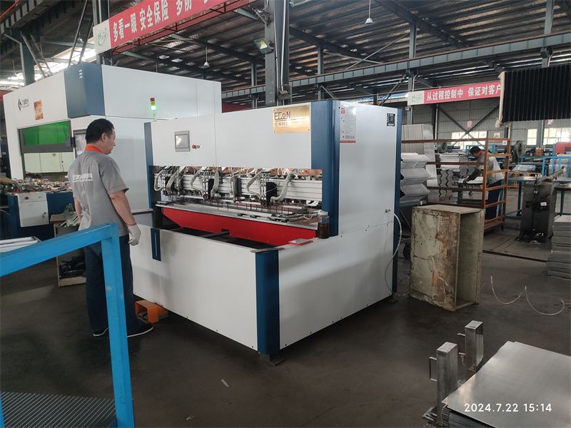 廠房（fáng）實拍